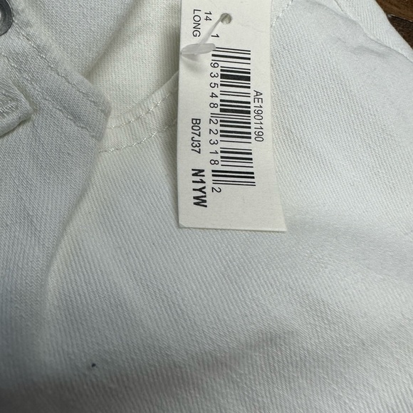 Amazon Essentials Women's Skinny Jeans White New With Tags Size 14 Long - Picture 3 of 3